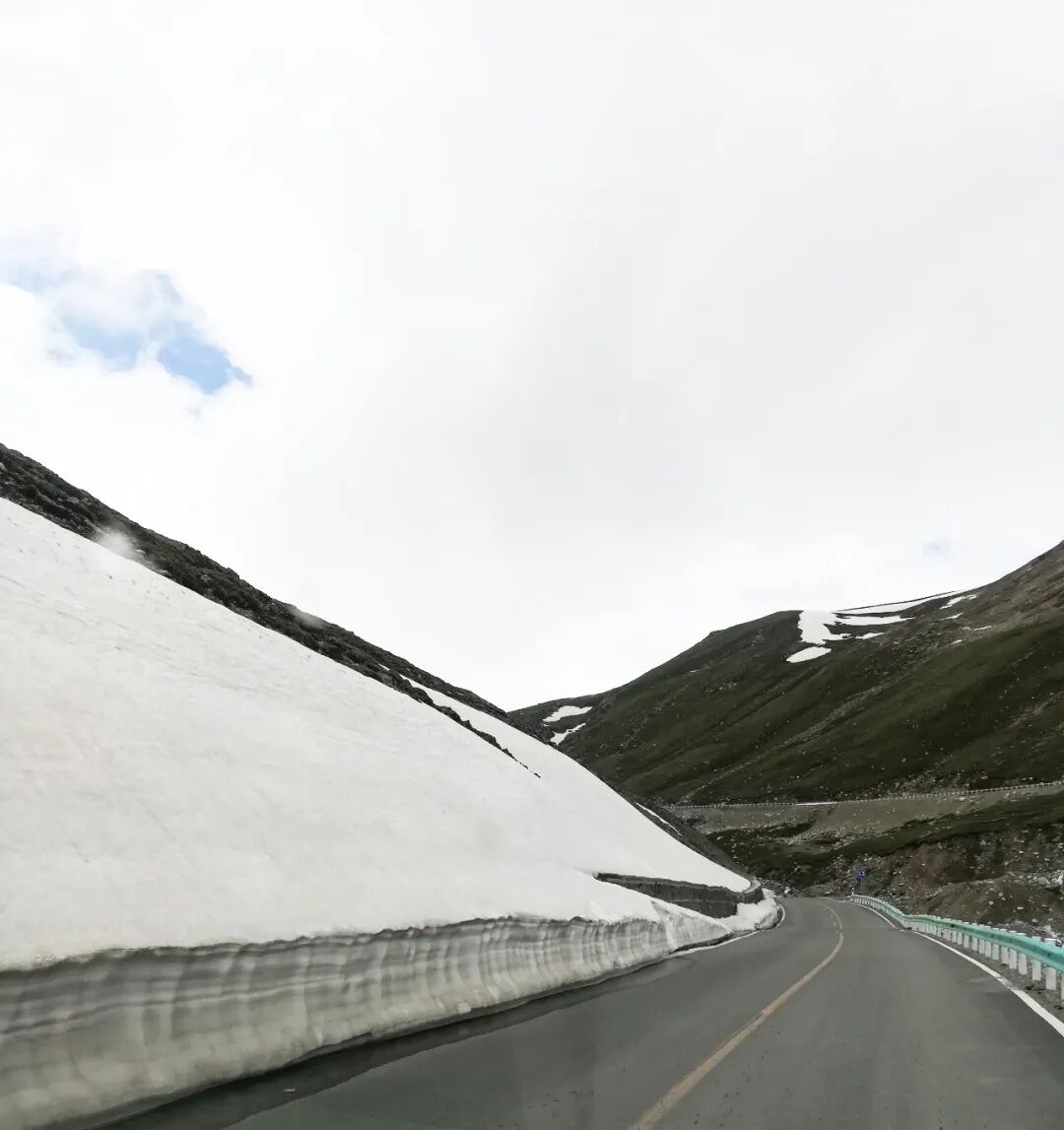 独库公路北段即将采取预约制通行？完整版攻略｜全程打卡点 + 风景分区 + 自驾安全红线配图